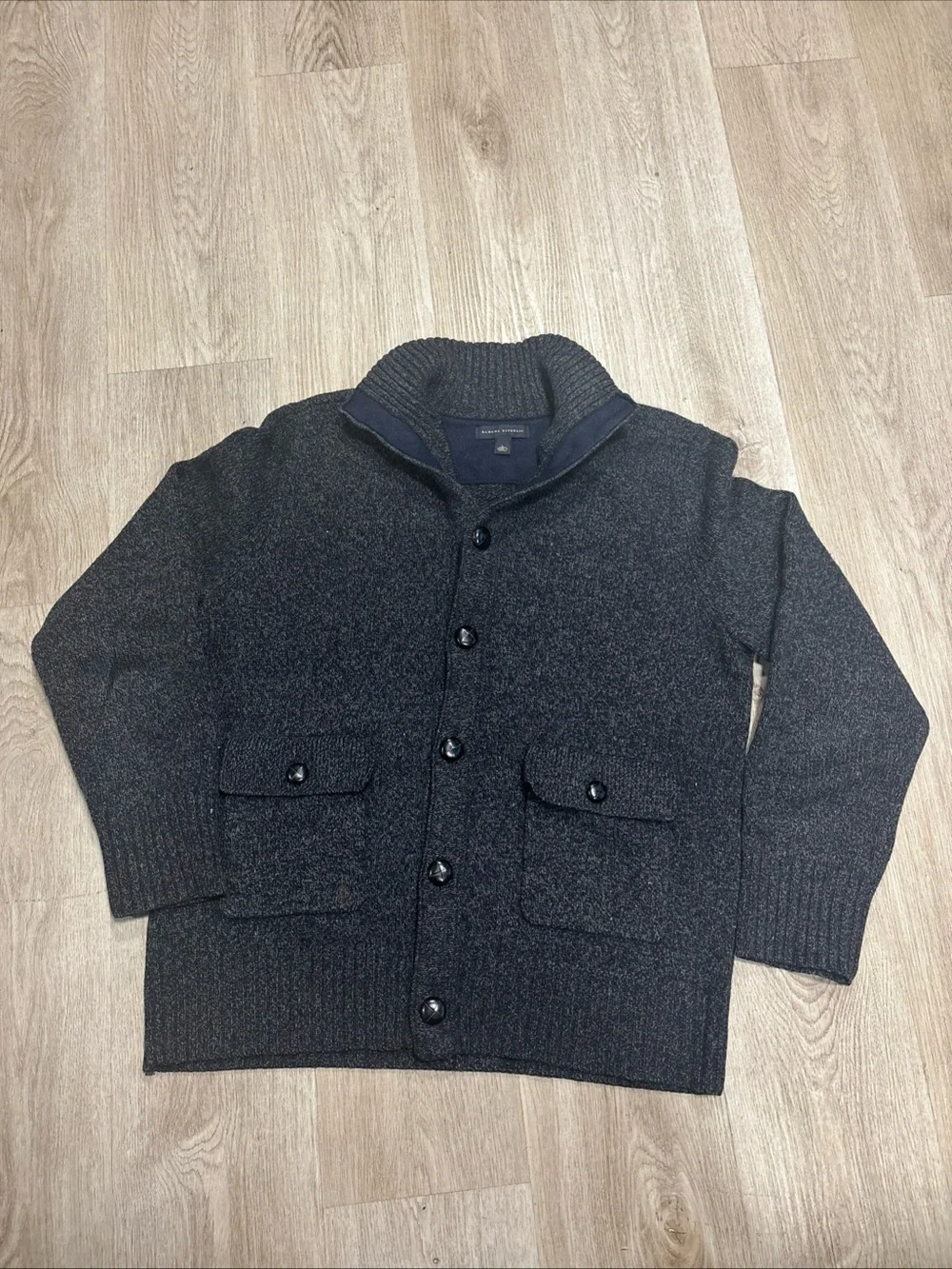 Banana Republic Mens L Grey Wool/Cashmere Cardigan Sweater Button Front Pockets